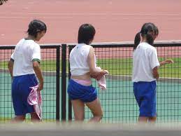 ブルマよりハーフパンツの方がエロイよな。 足細い子だとすきまからパンツ見えるし | 極抜きライフ～素人極エロ画像