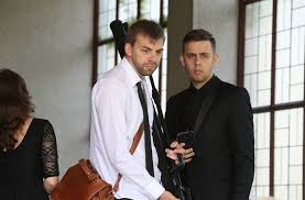 Přesto se nedávno rozhodla trochu odvázat. Pohreb Manzela Zilkove Stropnicky S Ochrankou Agata S Dirou Na Puncose Expres Cz