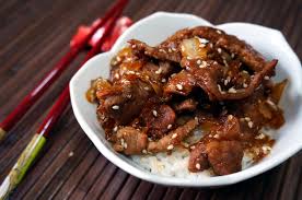 Ground beef is flavored with a delicious japanese sauce, and eaten over hot rice with an egg on top. Simmered Beef With Ginger Beef Shigureni ãŽã‚…ã†ã«ãã®ã—ãã‚Œã« Japanese Cooking Recipes Ingredients Cookware