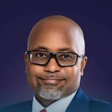 Michael Mackey is the man shot by an off-duty police at the Primetime  Bar... NASSAU| The man who was shot and killed by an off-duty police  officer outside a night club on