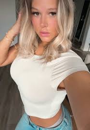 Exploring the Sunroof Trend in 2023