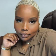 BRUHHH be there for yo lady!! her job got her STRESSED OUT!! Pick up a Row  Tisary Chicken and the Hawain rolls and a side of beans to make her day  easier !