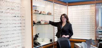 Eye care associates is an integrated regional eye care provider with locations in trumbull, mahoning & columbiana counties. Cataract Surgeon Ridgewood Cornea Surgeon Franklin Lakes