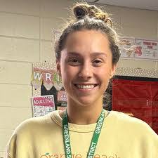 Denise Cartwright's Instagram, Twitter & Facebook