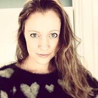 Veronica Prior's Instagram, Twitter & Facebook