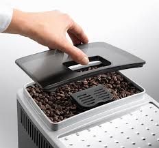 The most affordable de'longhi espresso machines are the manual models, which usually have just a few extra features like a milk frother. De Longhi Magnifica S Zwart Reviews Kieskeurig Nl