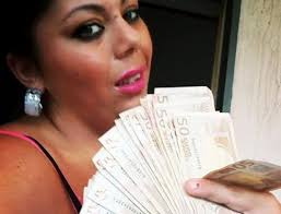 Sorelle Bova, traffici e sfide social: Rosa dal carcere lancia un messaggio  in stile Gomorra