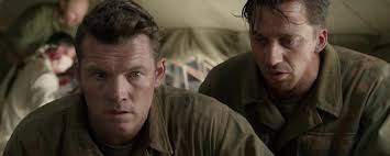 We see doss's trials and tribulations after enlisting in the us army and trying to become a medic. Hacksaw Ridge Erster Trailer Zum Kriegsdrama Von Mel Gibson Kino News Filmstarts De