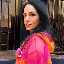 I felt too hot last night so the universe humbled me mid dinner