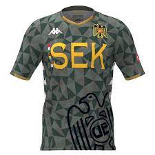 El equipo chileno unión española ha presentado sus nuevos uniformes kappa para el año 2021. Kappa Camiseta Union Espanola 2020 Replica Regular Fit Falabella Com