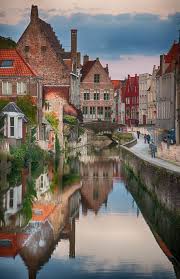 Belgica Https Www Viajarsolo Com Belgica Viajar Solo Places To Travel Belgium Travel Places To Go