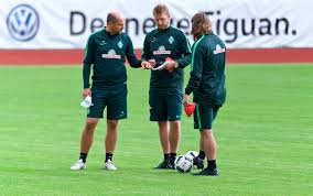 Florian kohfeldt (born 5 october 1982) is a german football manager who manages werder bremen. Florian Kohfeldt Begleiter Blicken Zuruck Auf Seinen Weg Auf Die Trainer Bank Bei Werder Bremen News