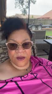 Cozy Up with SCARLET RUE Candles: A Guide to Relaxation