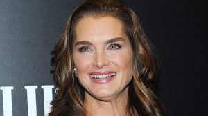 Brooke and gene simmons (i.minus.com). Brooke Shields Says She Broke Her Leg And Is Learning How To Walk Again Cnn