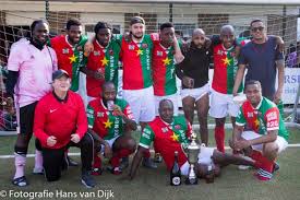 De uitslagen van de svb/telesur eerste divisie competitie. Suriname En Kbv Winnen Eerste Legends Cup Amsterdam Het Amsterdamsche Voetbal