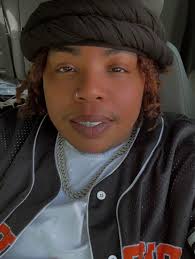 Teddy swims or Justin Bieber 🎵🥹❤️