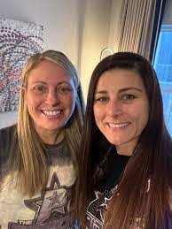 Leanna Fleming's Instagram, Twitter & Facebook