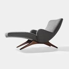 Discover ' the building blocks of a perfect dressing room '. Chaises Daybeds Holly Hunt