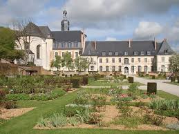 Pensez à ranger vos outils dans un coffre de jardin pour les protéger des intempéries et pour la sécurité de votre. Abbaye De Valloires Picture Of Les Jardins De Valloires Argoules Tripadvisor