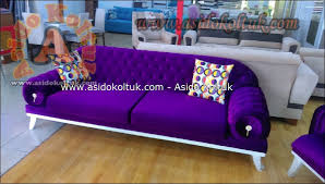 Koltukları kendi isteğimiz doğrultusunda özel olarak yaptırdık. Mor Kadife Chester Koltuk Modern Tasarim