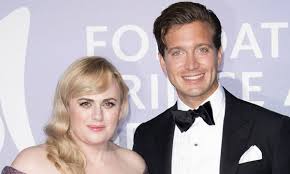 3 261 753 tykkäystä · 10 971 puhuu tästä. Rebel Wilson Triumphantly Breaks Silence Post Split From Boyfriend Nothings Stopping Her Hello