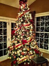 Top 10 Inventive Christmas Tree Themes Top Inspired Elegant Christmas Trees Christmas Tree Themes Beautiful Christmas Trees