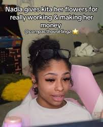 P ⭐️ (@compacthousetingz)