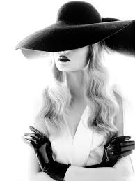 Black And White Fashion Photoshoot I M Fabulous Fashionphotography Blackandwhitephotography Classicfashion Photography Women Model Photography Fashion Photography