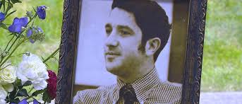 Eric's Heroes: Former students pay respects to the teacher who lived in  solitude