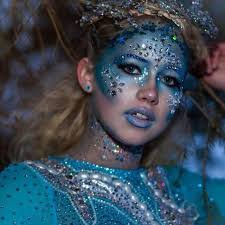 Heather Gehring's Instagram, Twitter & Facebook