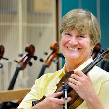 Teacher created East Valley's Strolling Strings program