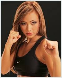 KARATE HOTTIE" READY TO EXPLODE AT STRIKEFORCE "PAYBACK"|| FIGHTHYPE.COM