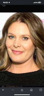 Does Ava favor Karen in General Hospital?