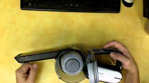 Black And Decker Pivot Vac 20v Battery Replacement Black Decker 20v Max Lithium Pivot Hand Vac Review Model Bdh2000pl Youtube