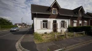 Bully Les Mines Les 139 Logements De La Cite Des Alouettes Prets A Prendre Un Nouvel Envol