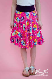 4.5 out of 5 stars. Circle Skirt Pattern For Girls Free With Easy Tutorial No Math