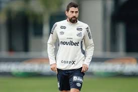 Gabriel Brazão, Barreal, Rollheiser, Gabriel Bontempo, Willian Arão, Escobar, Gabigol, Rony, Igor Vinícius e Luan Peres: os jogadores do Santos com mais jogos em 2026