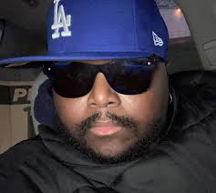 Amazon.in: Deante Young: books, biography, latest update