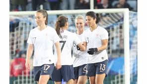 Successful companies put advanced fleet and mobility management at the heart of their operations. Football Match Amical Feminin La France Ecrase Le Danemark 4 0