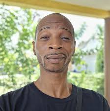 My friend is looking for an apartment around 1k a month…. Any help would be  greatly appreciated!