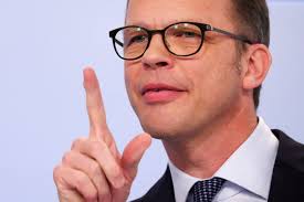 Deutsche Bank Gets the CoCo Bond Party Going Again