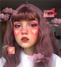 A E S T H E T I C 少女添加了1 张新照片。