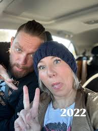 Alix Robinson (@everydayimbranding) • Instagram photos and videos