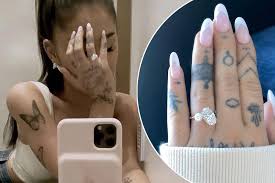 She says he told her in a dream it'd protect me. What To Know About Ariana Grande S Stunning Engagement Ring