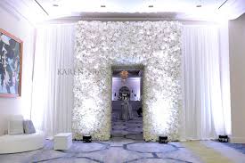 Here is an idea of the cost for the following i do flowers & decor rental items. Wedding Flowers Wedding Flowers Rent