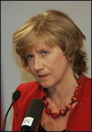 Valla skriver bok om Valla-saken