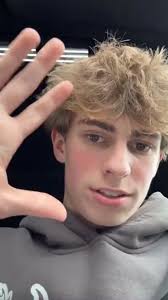 Crumbl #cookie #samhicks #notcadenscoots #blowthisup #me #fyp