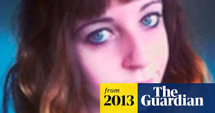 Amy Gravelle's Instagram, Twitter & Facebook