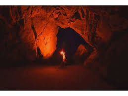 5 hidden caves in India every history ...