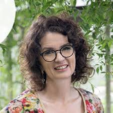 Sarah Condie's Instagram, Twitter & Facebook